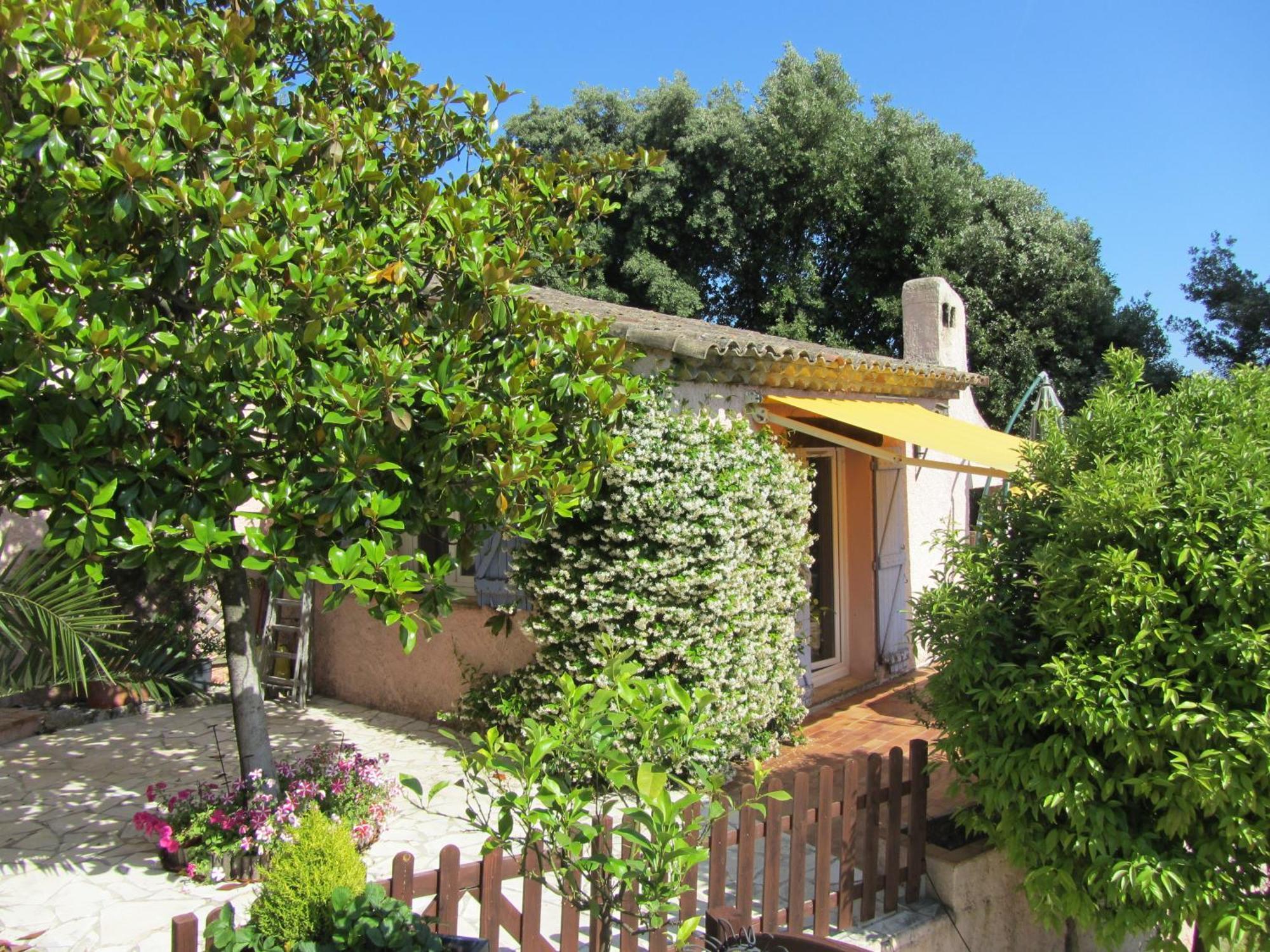 Studio Chez Charles Et Marie, Independant De La Maison, Acces Piscine, Tres Calme, Roquefort-les-Pins Exterior photo
